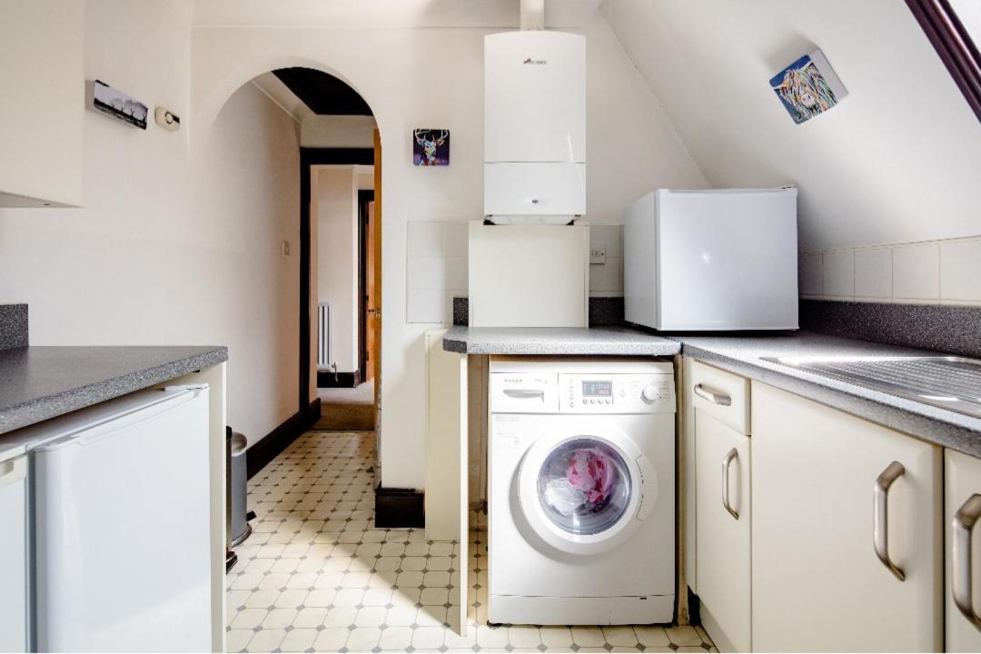 Double Room 2 Mins From Station Belvedere Exterior foto